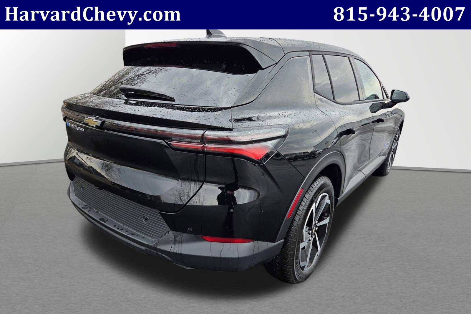 Used 2026 Chevrolet Equinox EV LT w/ Comfort Package image 4