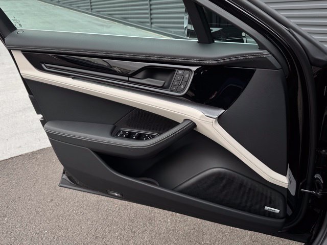 New 2026 Porsche Panamera 4 AWD/4WD image 13