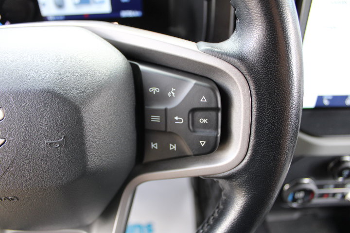 Used 2021 Ford Bronco Badlands image 17