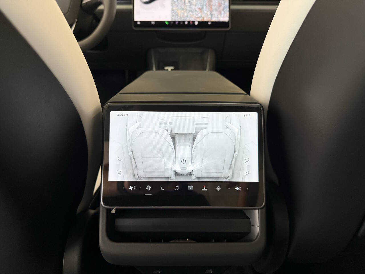 Used 2026 Tesla Model Y Long Range image 23