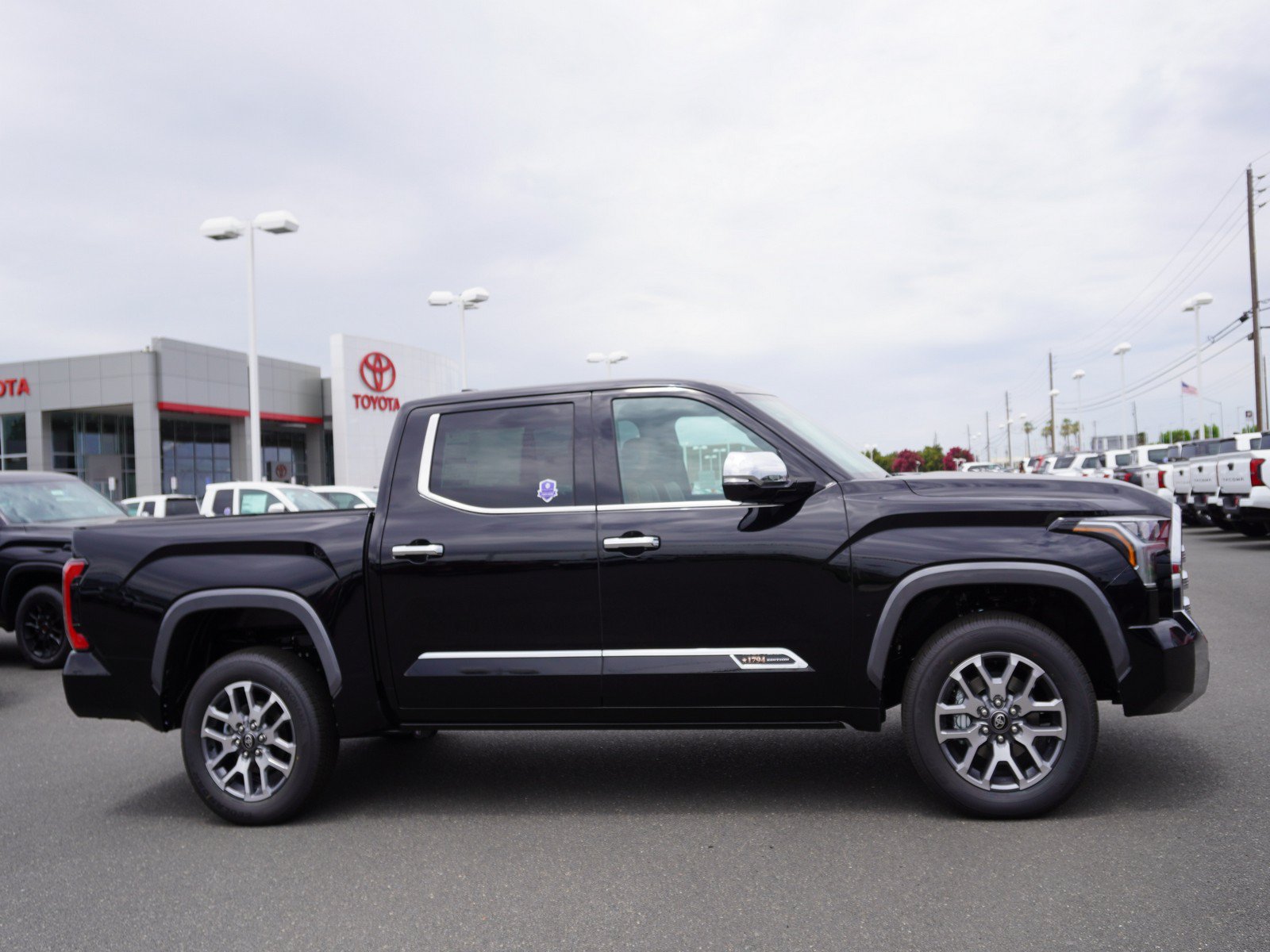New 2026 Toyota Tundra 1794 Edition AWD/4WD image 4