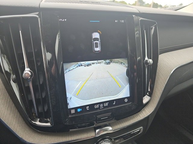 Used 2022 Volvo XC60 T8 Inscription w/ Advanced Package image 33