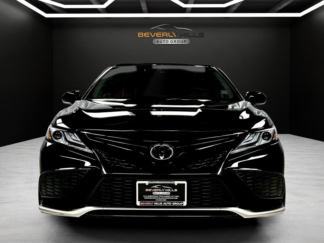 Used 2023 Toyota Camry XSE image 8