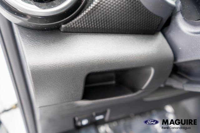 Used 2024 Nissan Kicks SV image 18