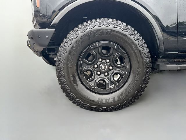 Used 2024 Ford Bronco Wildtrak AWD/4WD image 39