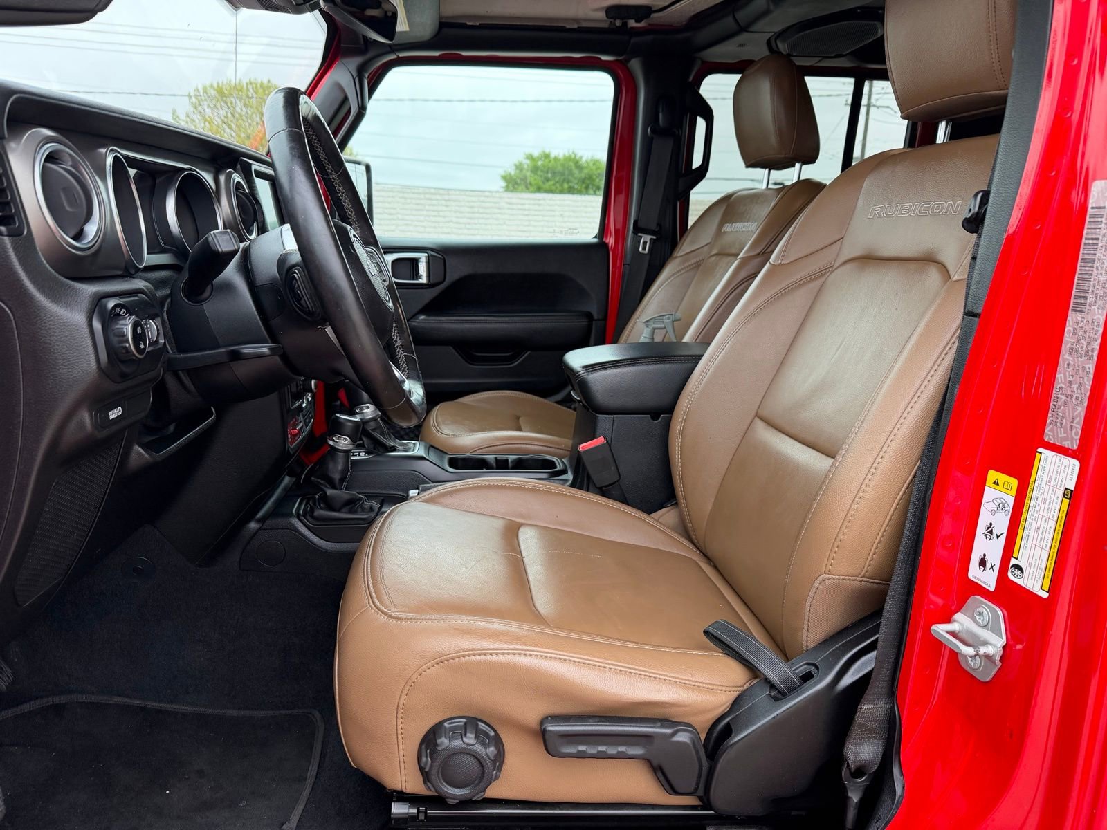 Used 2020 Jeep Gladiator Rubicon image 19