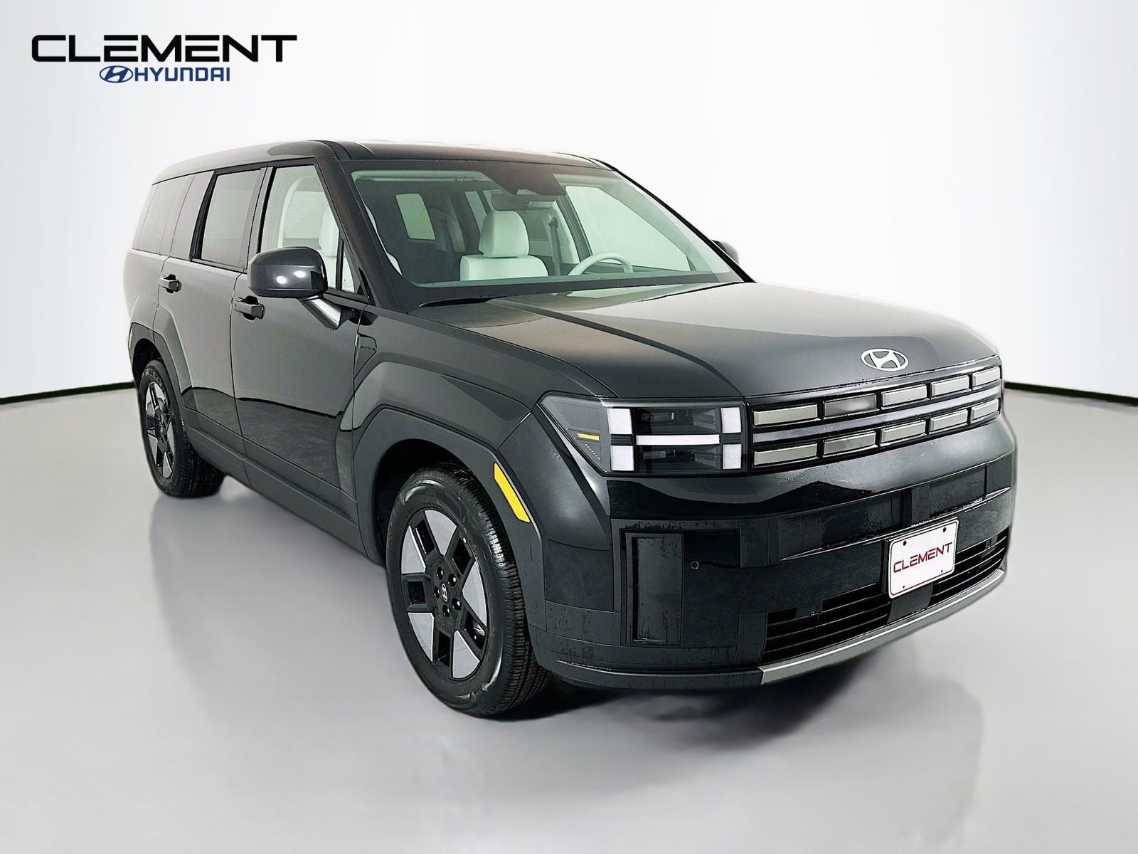 New 2026 Hyundai Santa Fe SE image 3