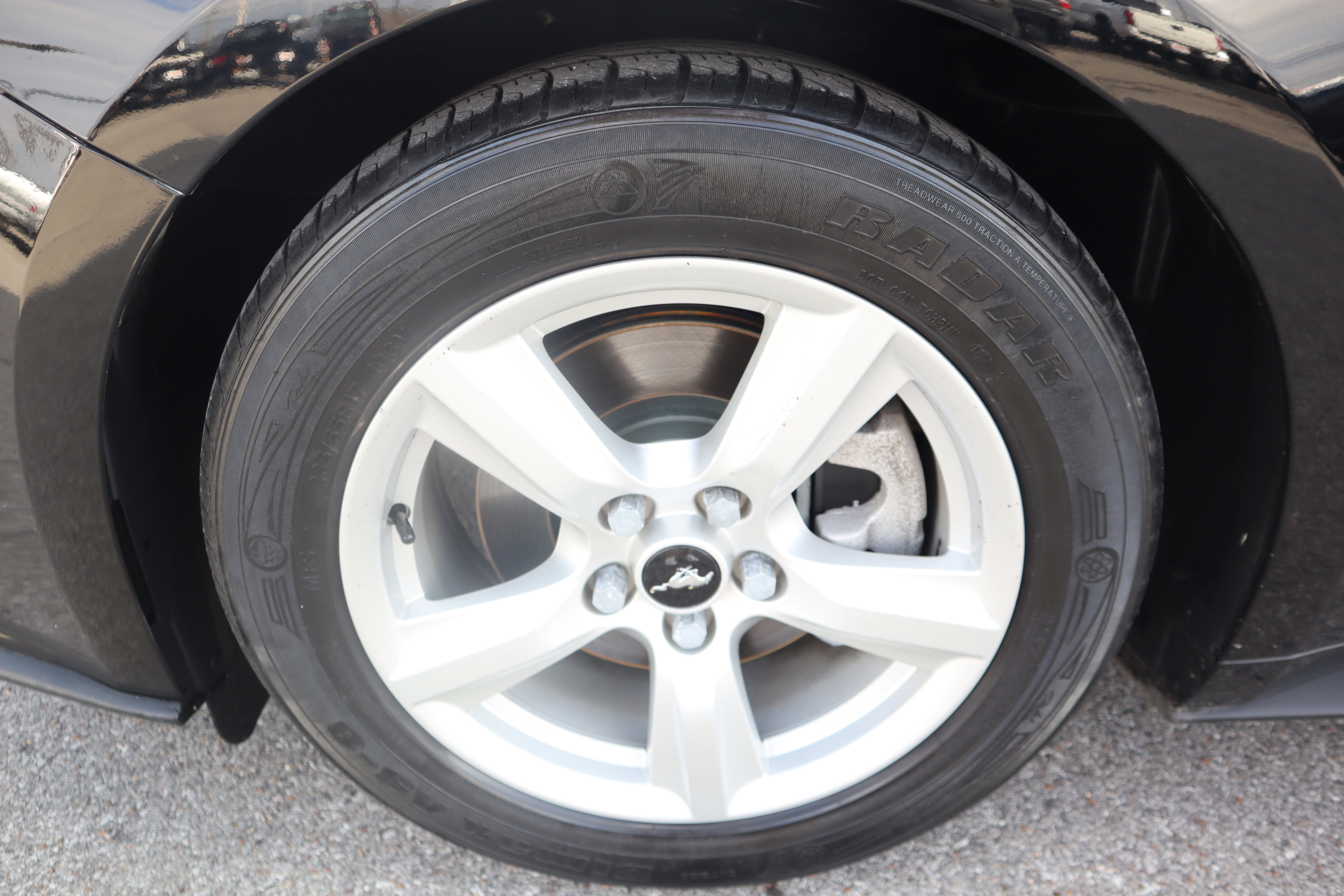 Used 2019 Ford Mustang Coupe image 10