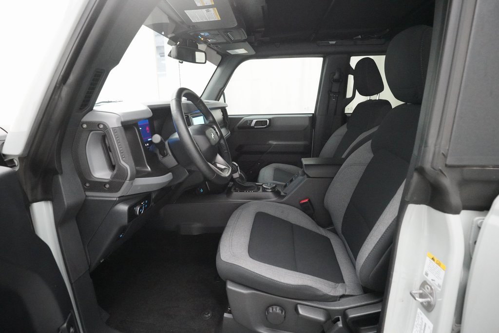 Used 2023 Ford Bronco Big Bend w/ Sasquatch Package image 7