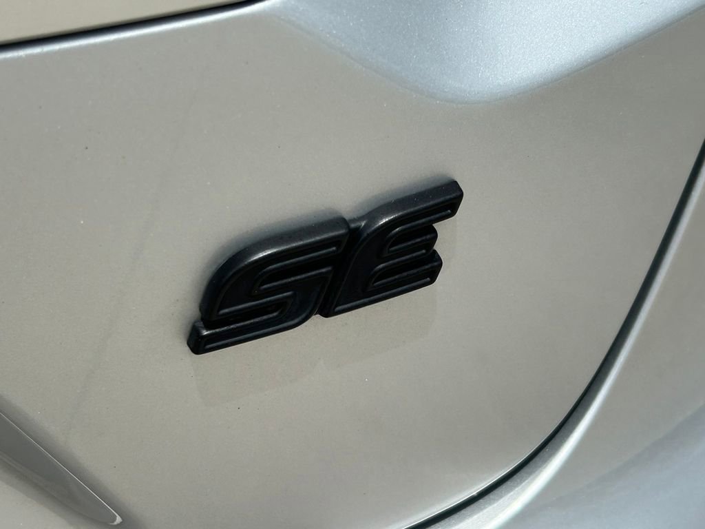 Used 2023 Toyota Corolla SE FWD image 13