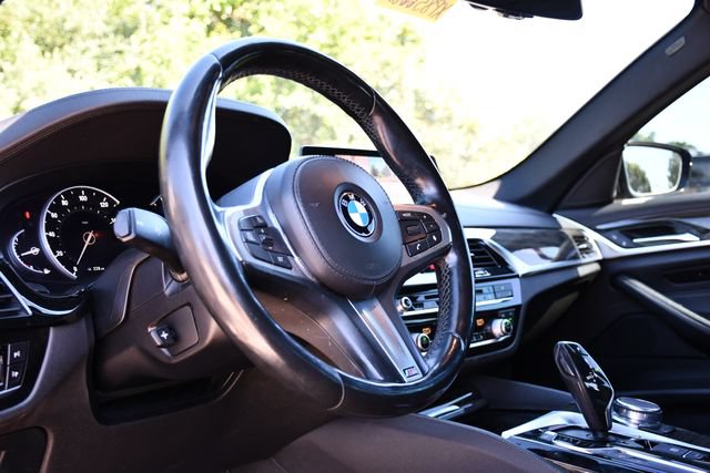Used 2018 BMW 540i RWD image 11