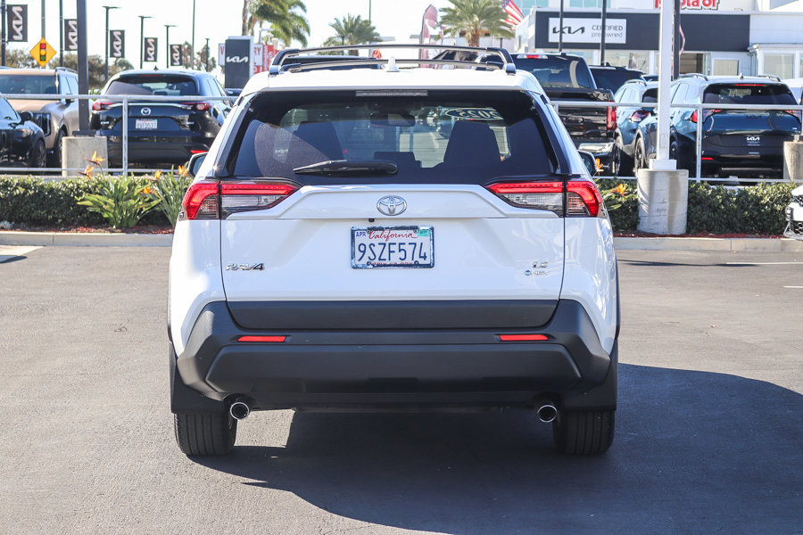Used 2025 Toyota RAV4 LE AWD/4WD image 6