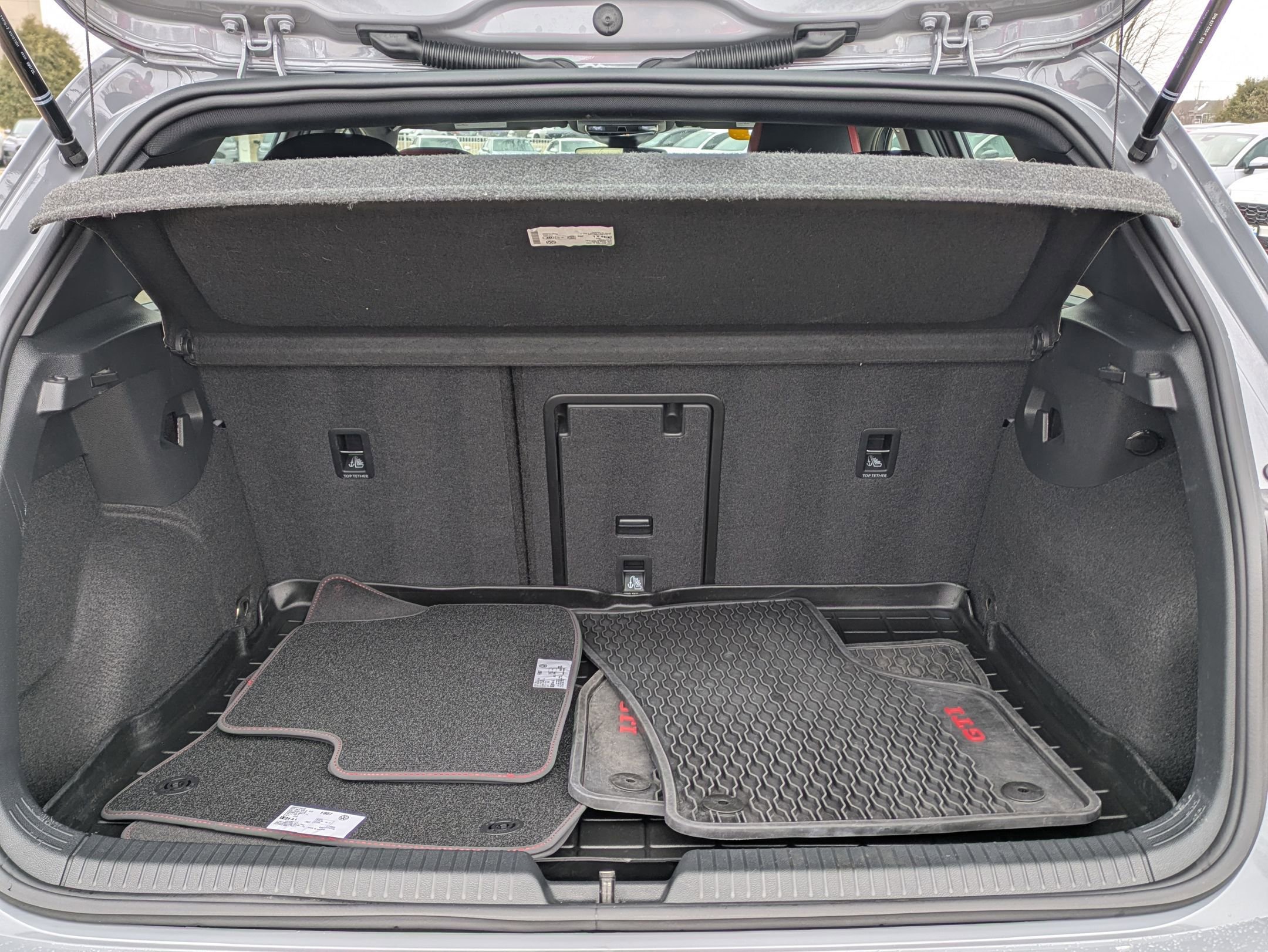 Used 2025 Volkswagen GTI SE image 30