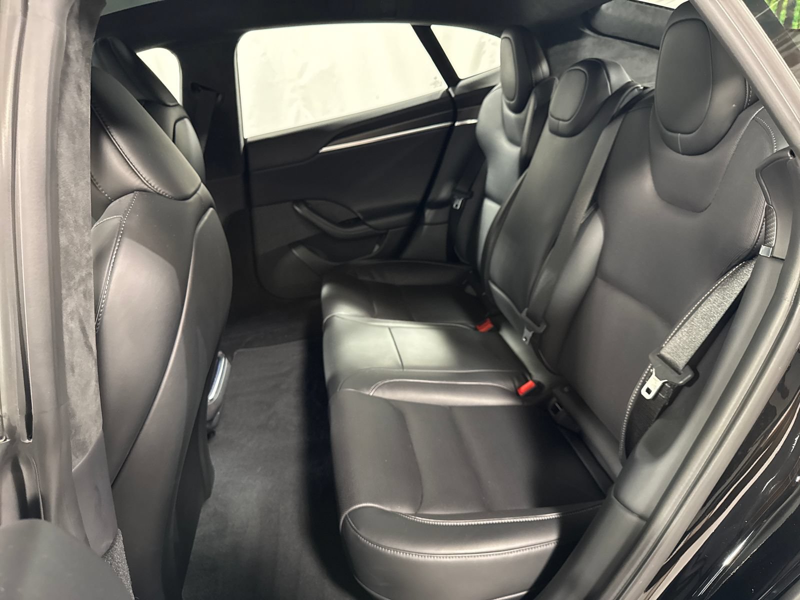 Used 2023 Tesla Model S Plaid AWD/4WD image 5