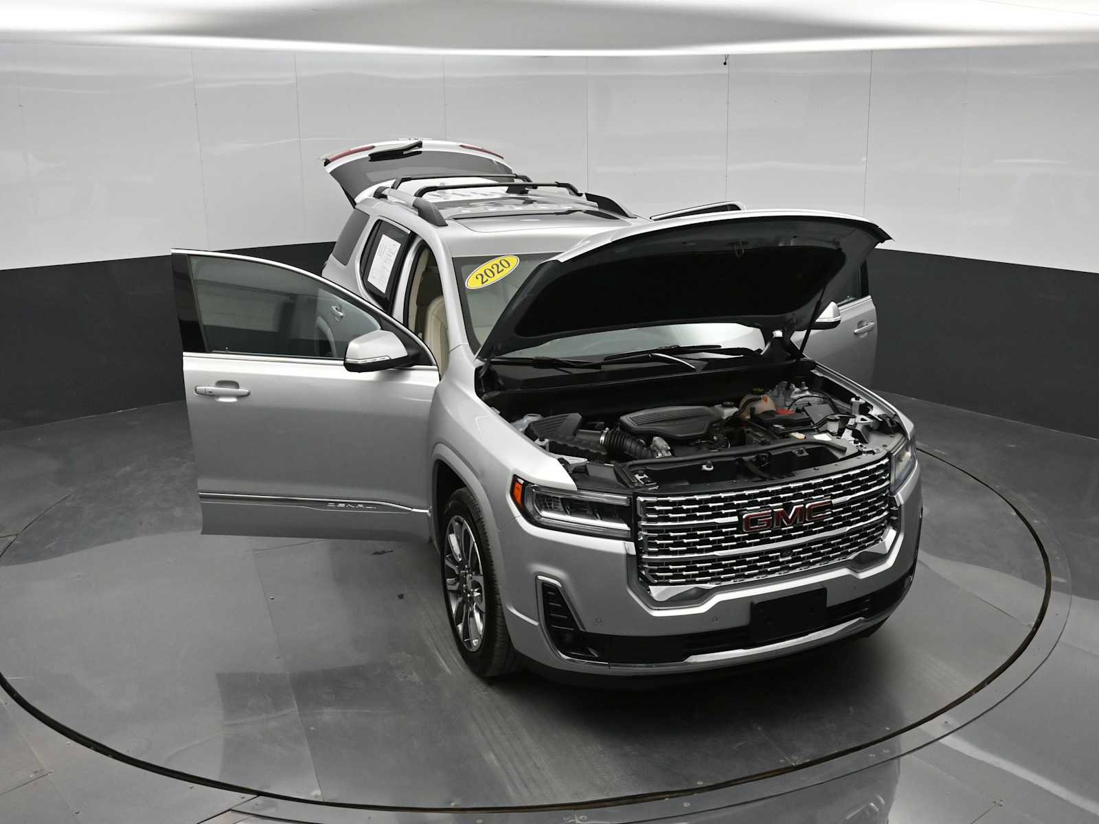 Used 2020 GMC Acadia Denali w/ LPO, Adventure Package AWD/4WD image 39