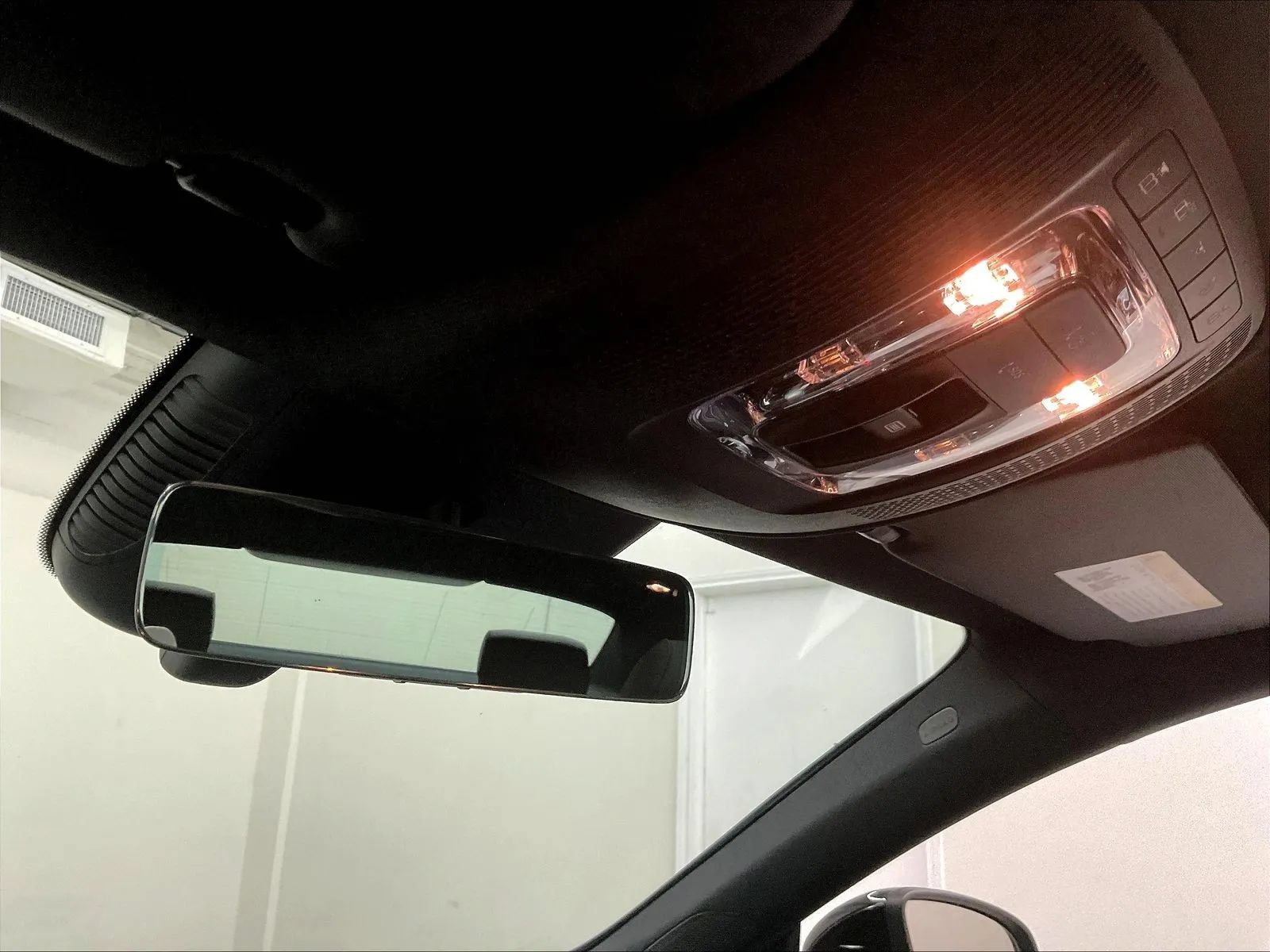 Used 2024 Mercedes-Benz CLA 250 image 39