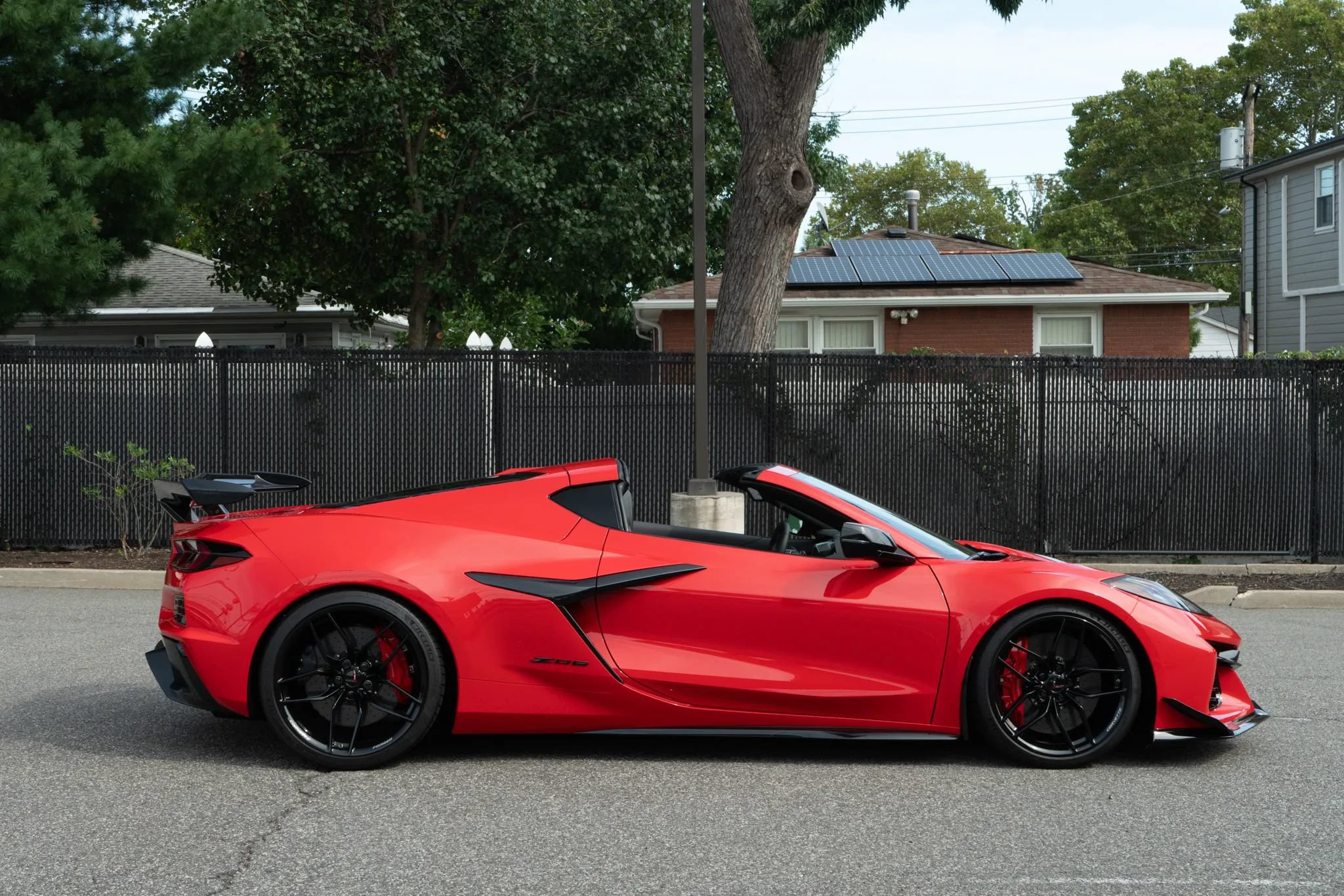 Used 2025 Chevrolet Corvette Z06 w/ Z07 Performance Package RWD image 10