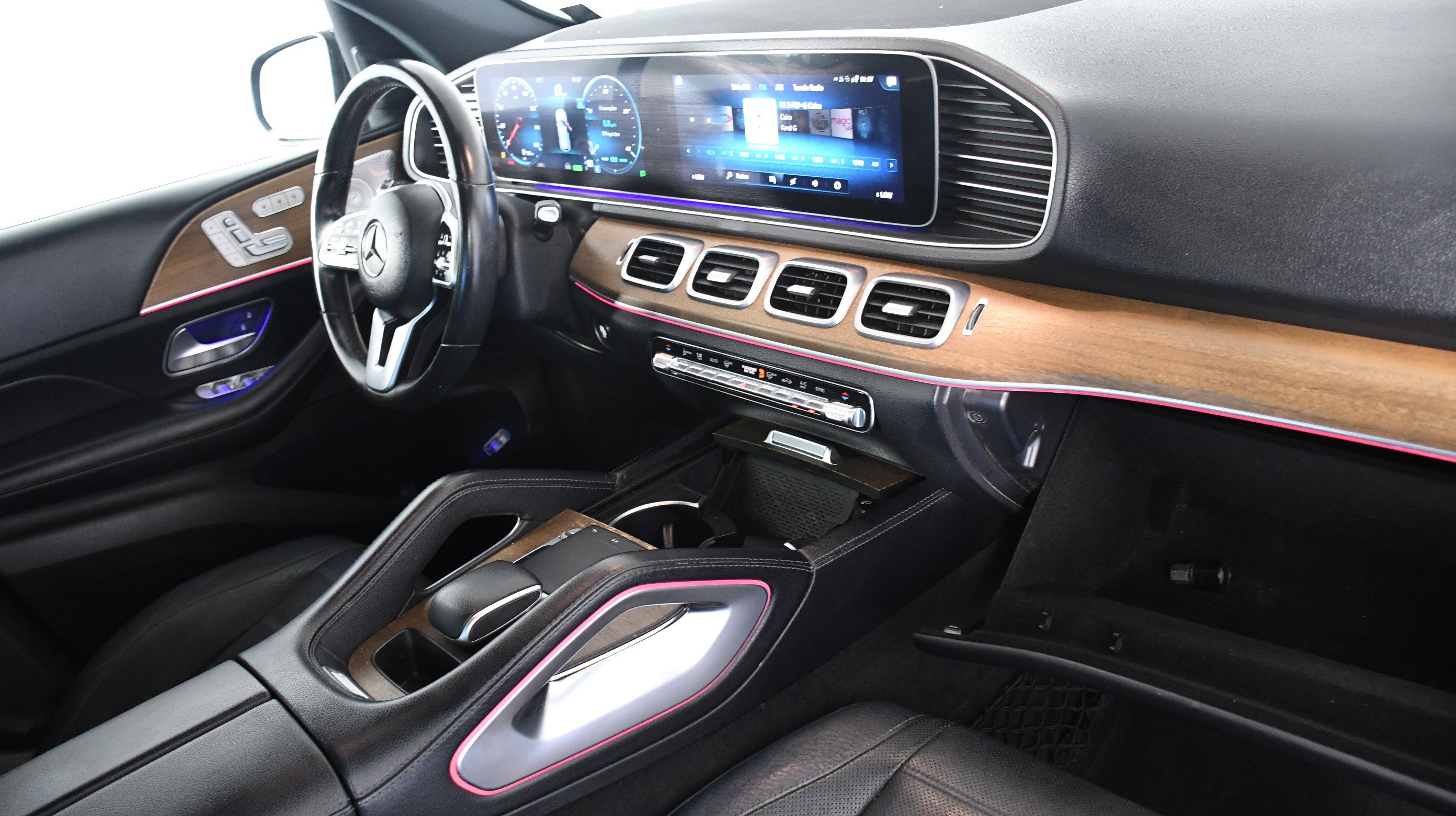 Used 2020 Mercedes-Benz GLE 450 4MATIC image 26