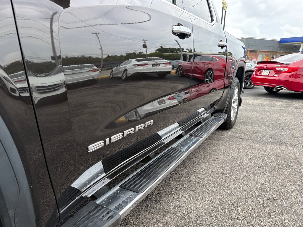 Used 2019 GMC Sierra 1500 SLT w/ SLT Premium Package AWD/4WD image 26
