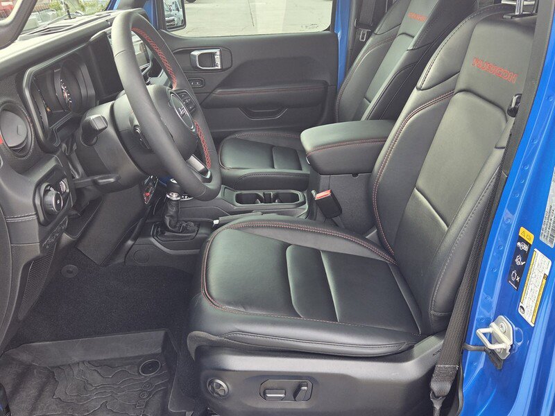 Certified 2024 Jeep Wrangler Unlimited Rubicon w/ Safety Group image 9