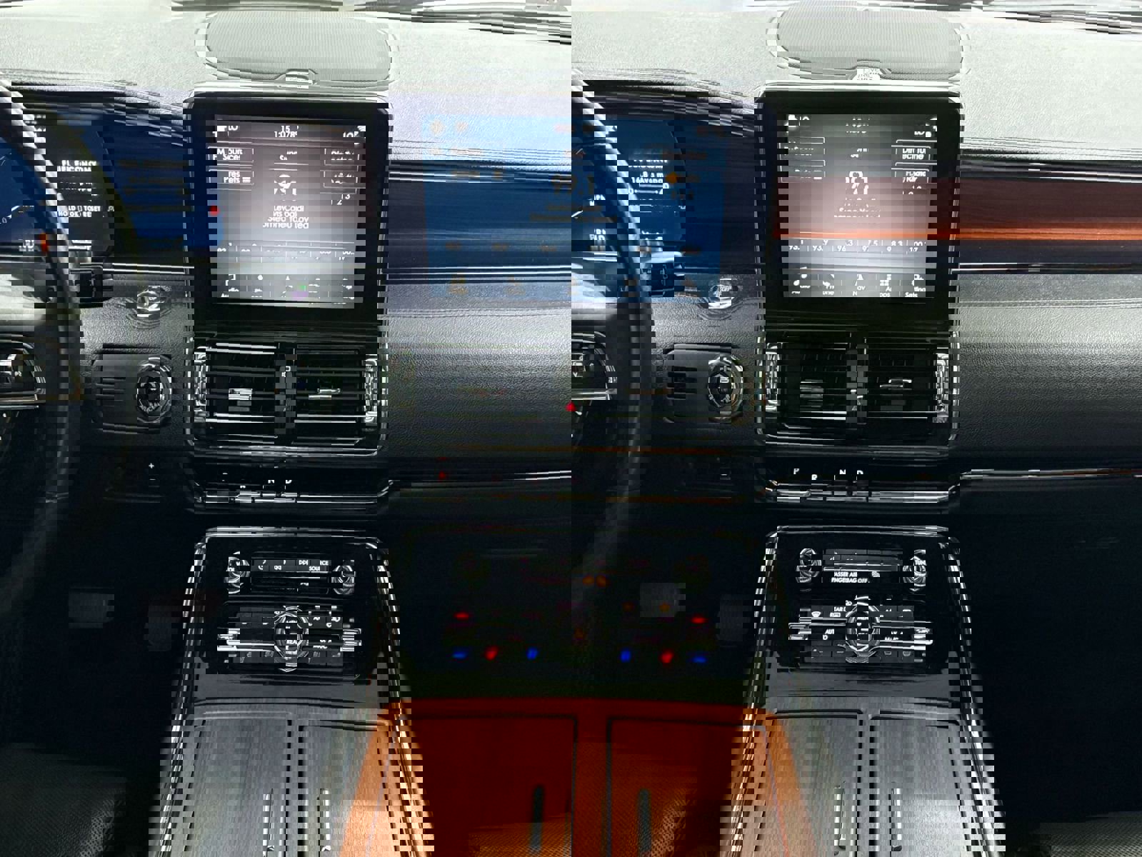 Used 2019 Lincoln Navigator Reserve image 9