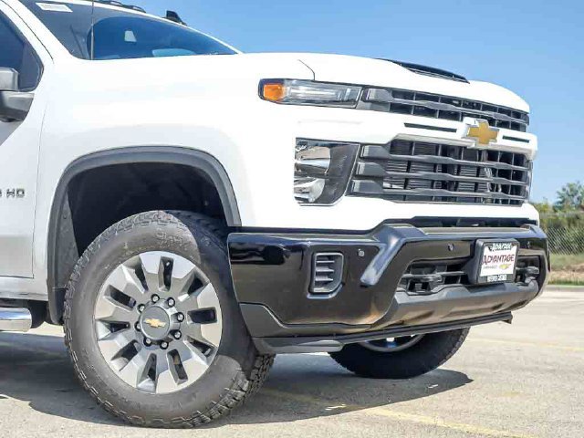 New 2026 Chevrolet Silverado 2500 Custom w/ Custom Value Package AWD/4WD image 3