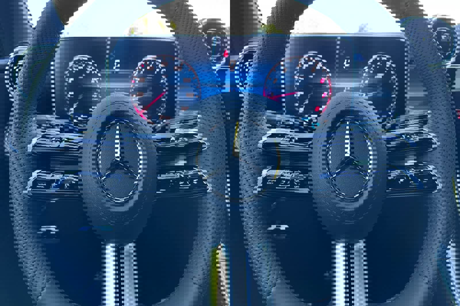 New 2026 Mercedes-Benz GLC 300 4MATIC image 22