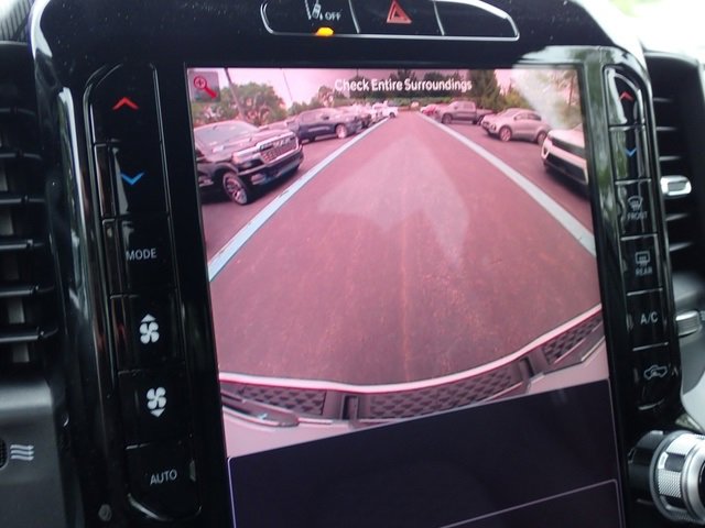 New 2026 RAM 1500 4x4 Crew Cab image 21