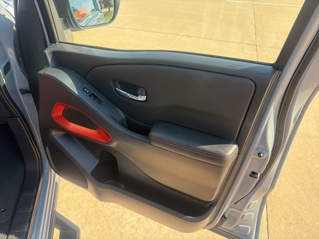 Used 2024 Nissan Frontier Pro-X w/ Technology Package RWD image 27