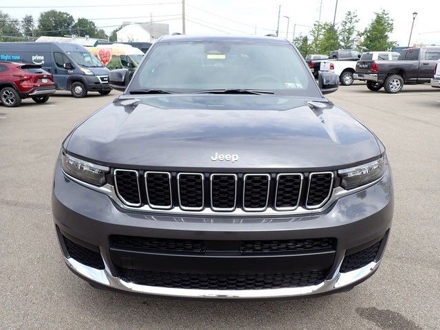 New 2025 Jeep Grand Cherokee L Laredo image 10