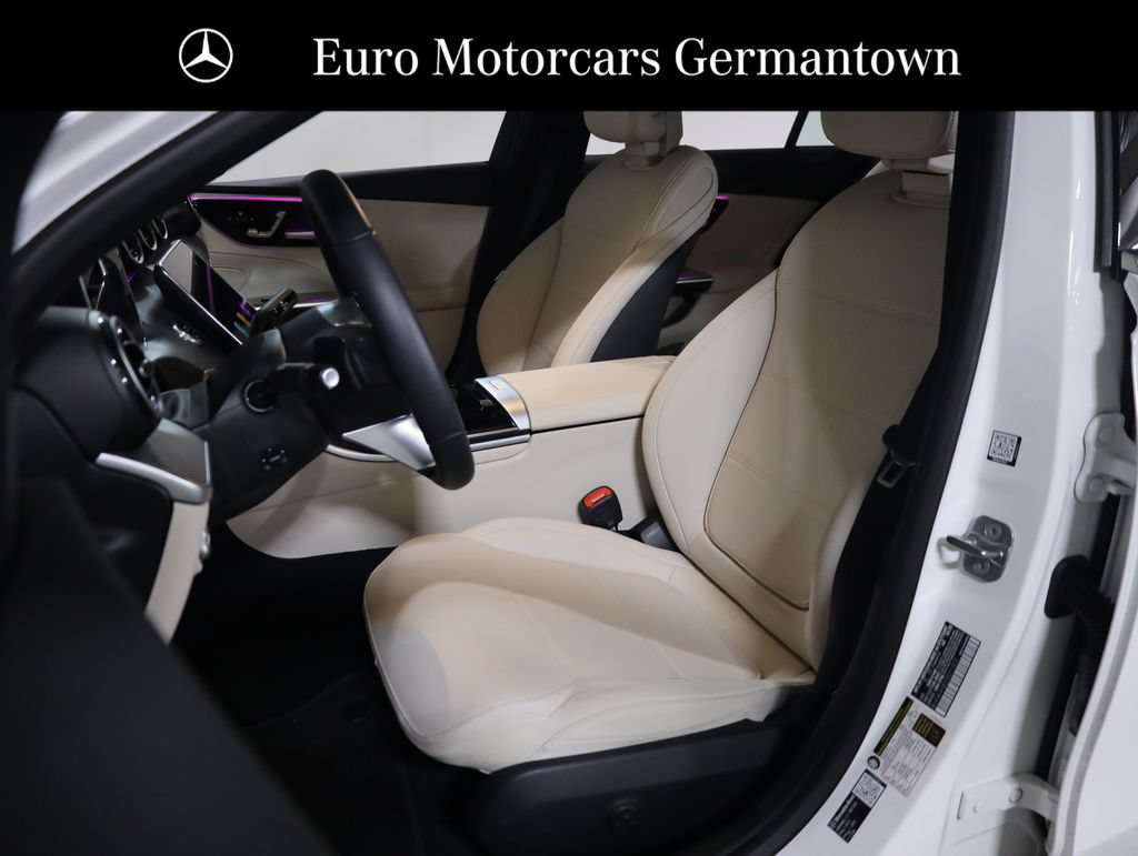 Used 2026 Mercedes-Benz C 300 4MATIC Sedan image 32