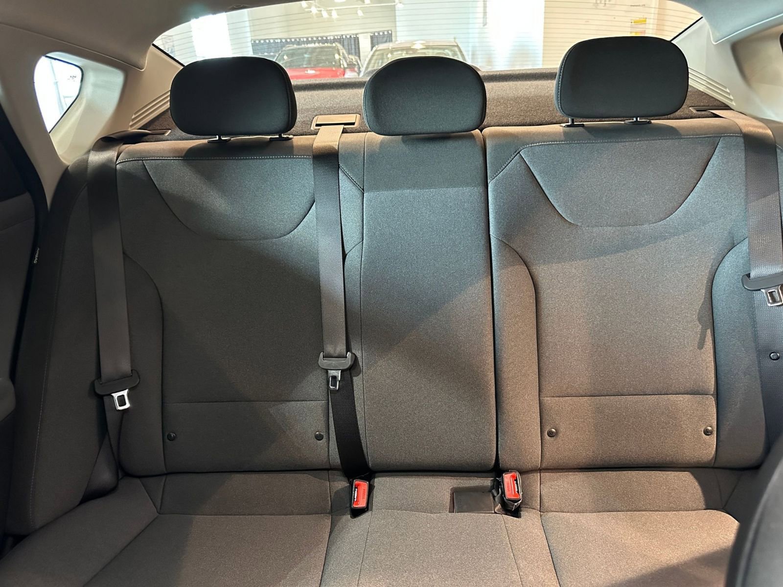 Used 2025 Kia K4 LXS image 37