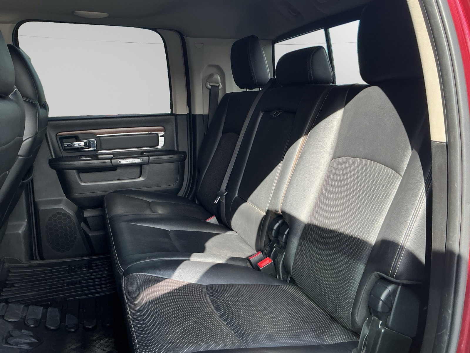 Used 2017 RAM 2500 Laramie w/ Sport Appearance Group image 13