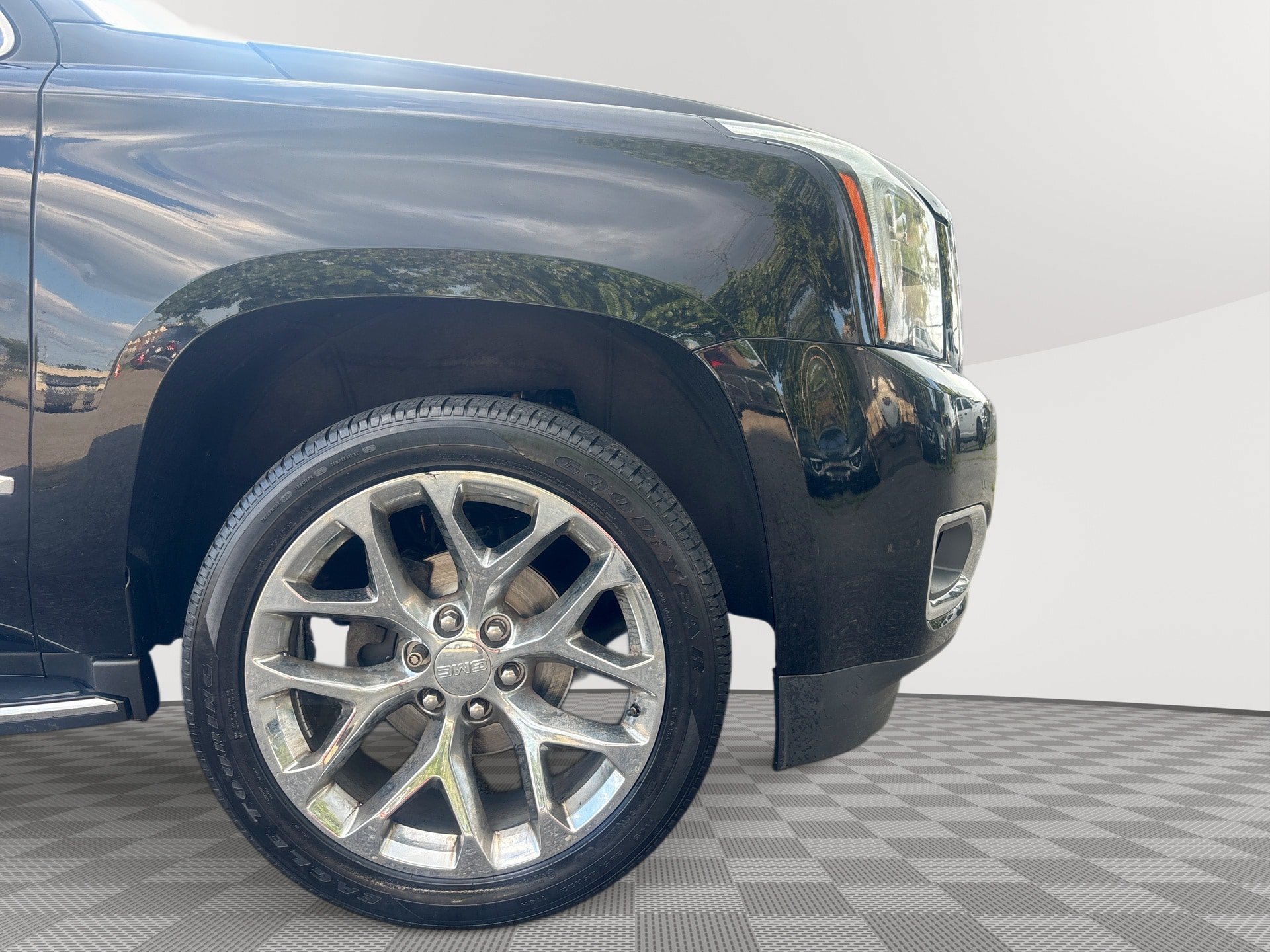 Used 2019 GMC Yukon Denali w/ Open Road Package AWD/4WD image 31