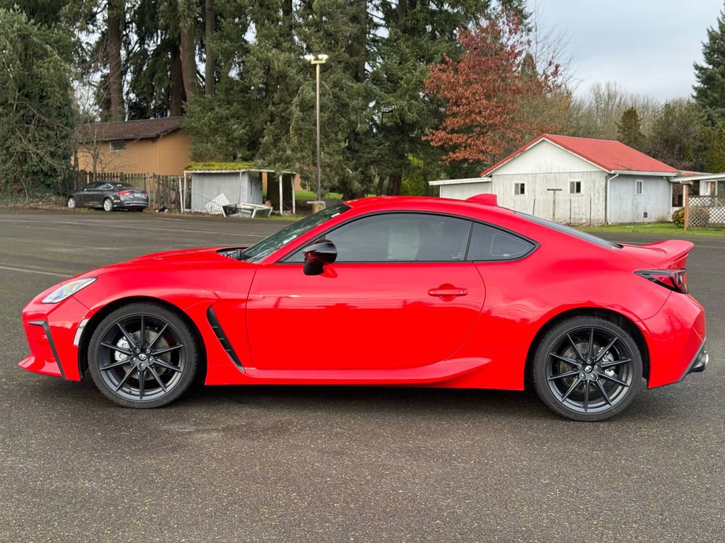 Used 2023 Toyota GR86 Premium w/ ALL Weather Mat Package (TMS) image 3