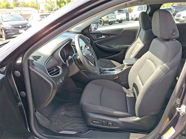 Used 2023 Chevrolet Malibu LT image 13