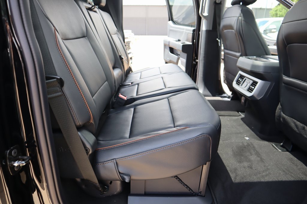 New 2025 Ford F350 Lariat w/ Lariat Ultimate Package image 15