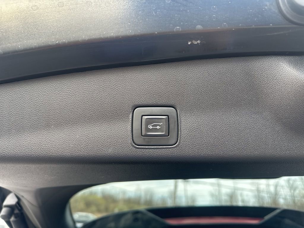 Used 2021 Chevrolet TrailBlazer ACTIV w/ Sun and Liftgate Package AWD/4WD image 35