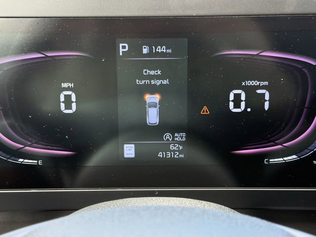 Used 2024 Kia Sportage LX image 13