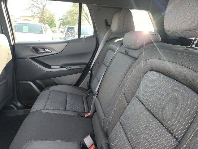 New 2026 Chevrolet Equinox LT w/ Midnight Edition image 6