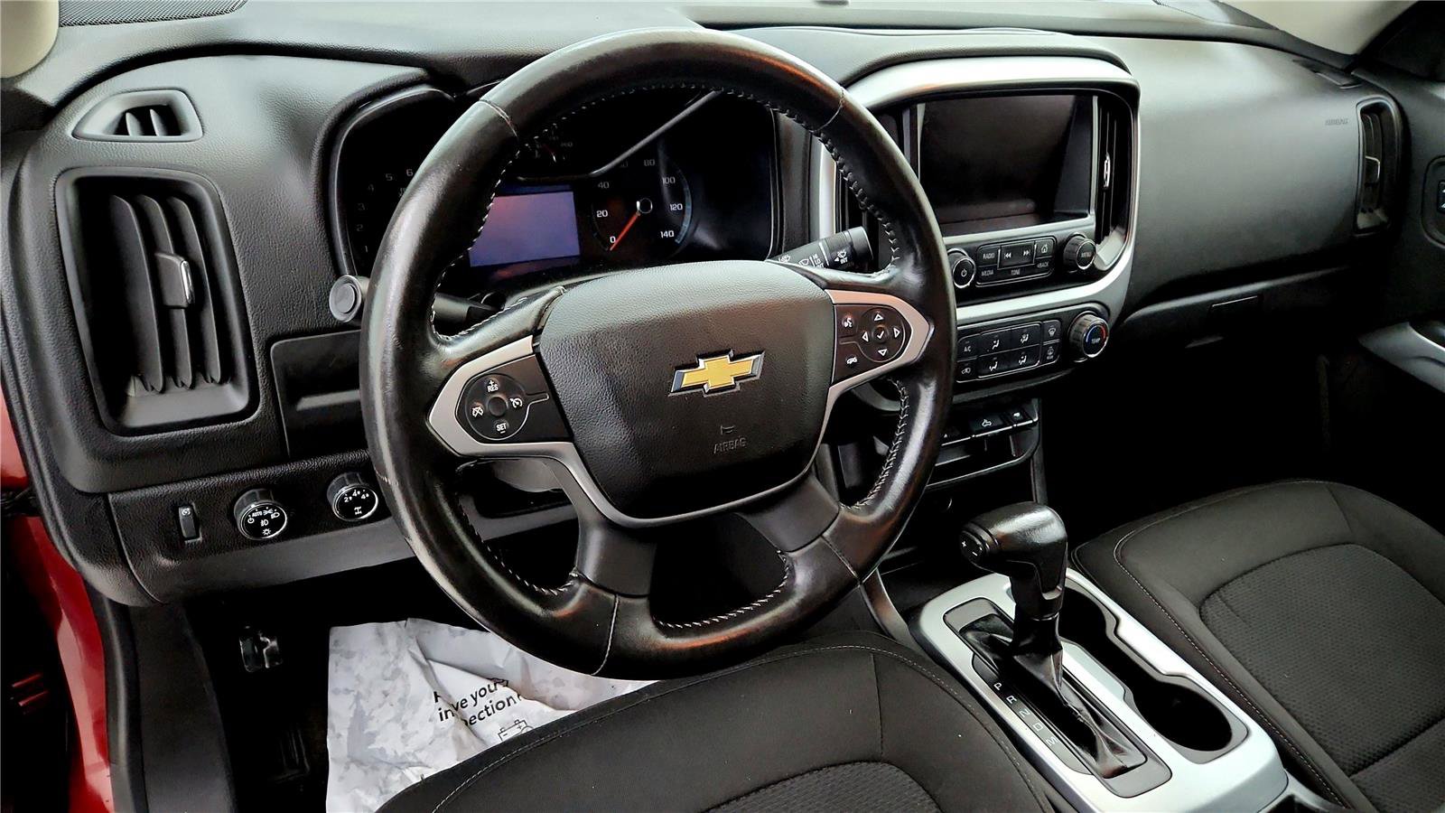 Used 2016 Chevrolet Colorado LT w/ LT Convenience Package image 24