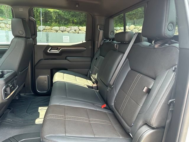 Certified 2025 Chevrolet Silverado 1500 High Country w/ High Country Premium Package AWD/4WD image 25