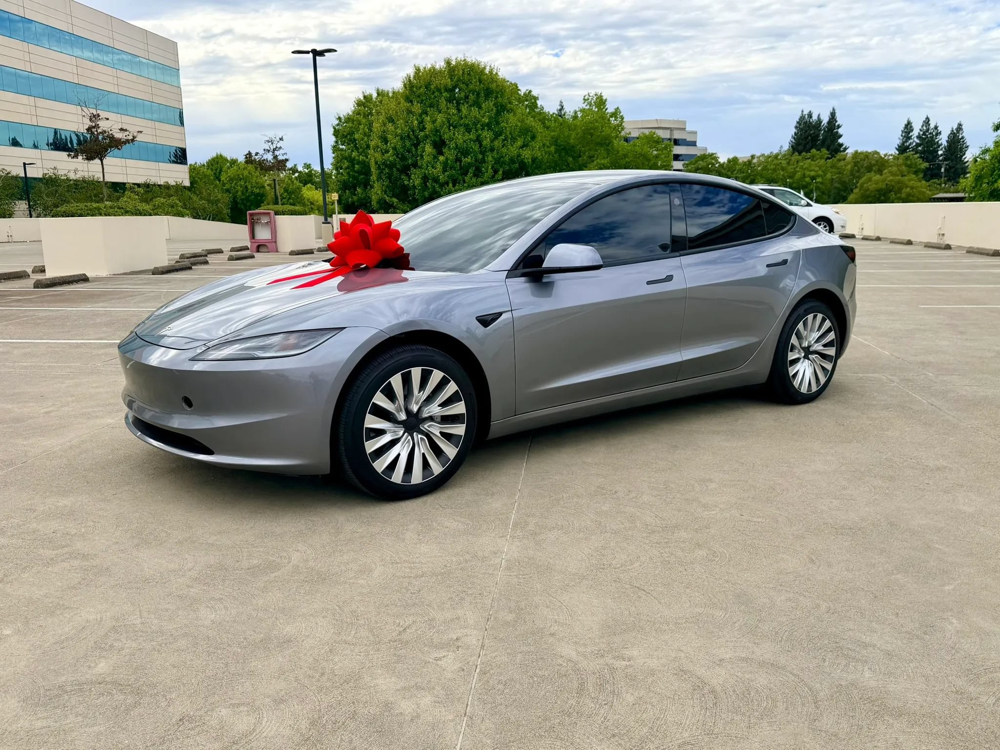 Used 2025 Tesla Model 3 Long Range RWD image 20