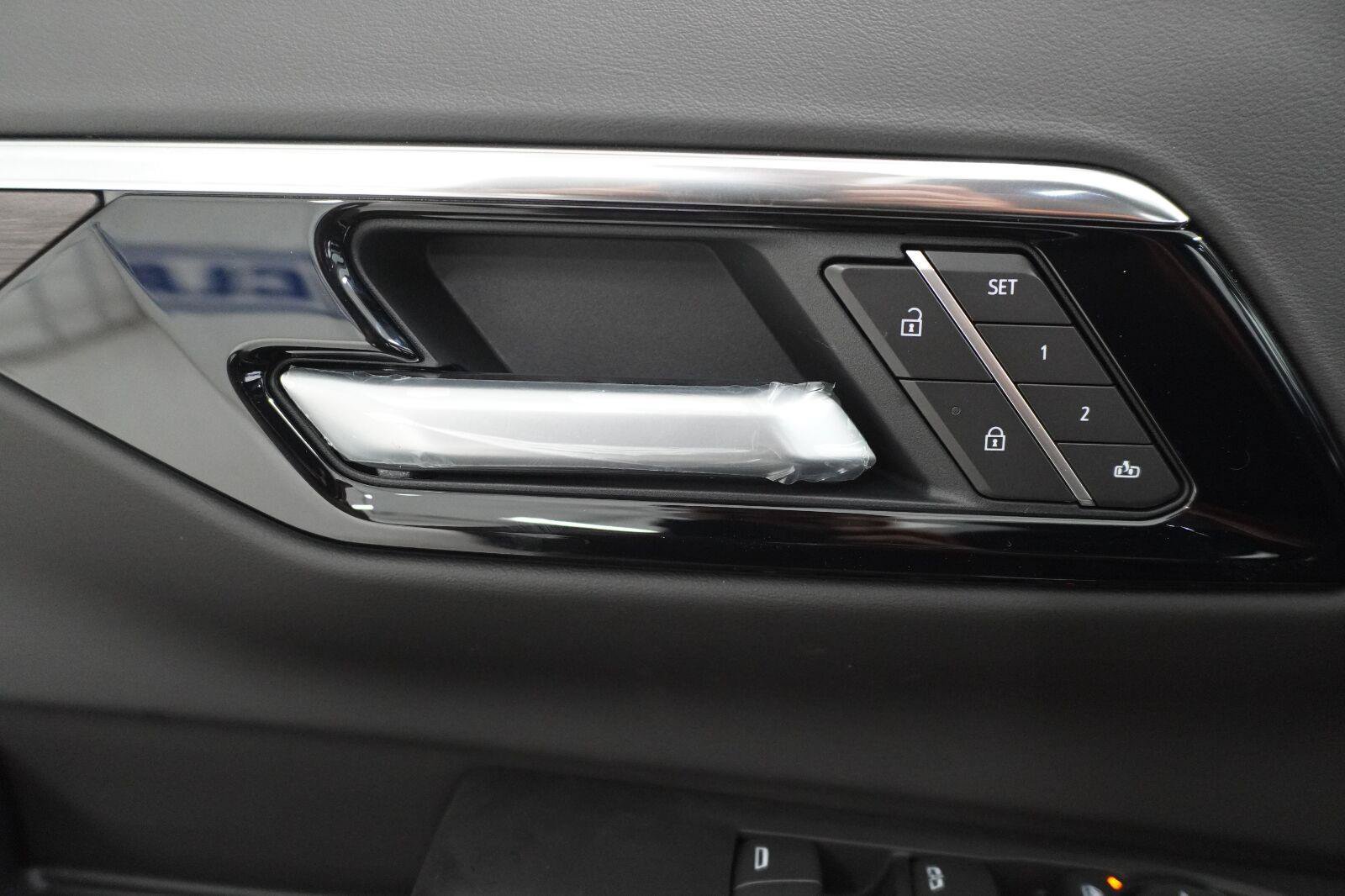 New 2026 Chevrolet Tahoe LT RWD image 27