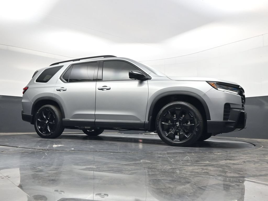 New 2026 Honda Pilot Black Edition image 23