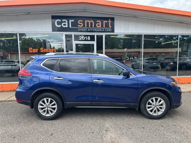 Used 2017 Nissan Rogue SV AWD/4WD image 8