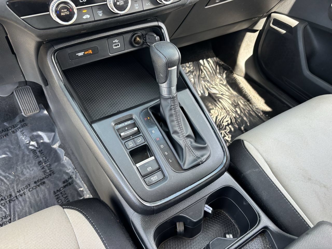 Used 2025 Honda CR-V LX image 23