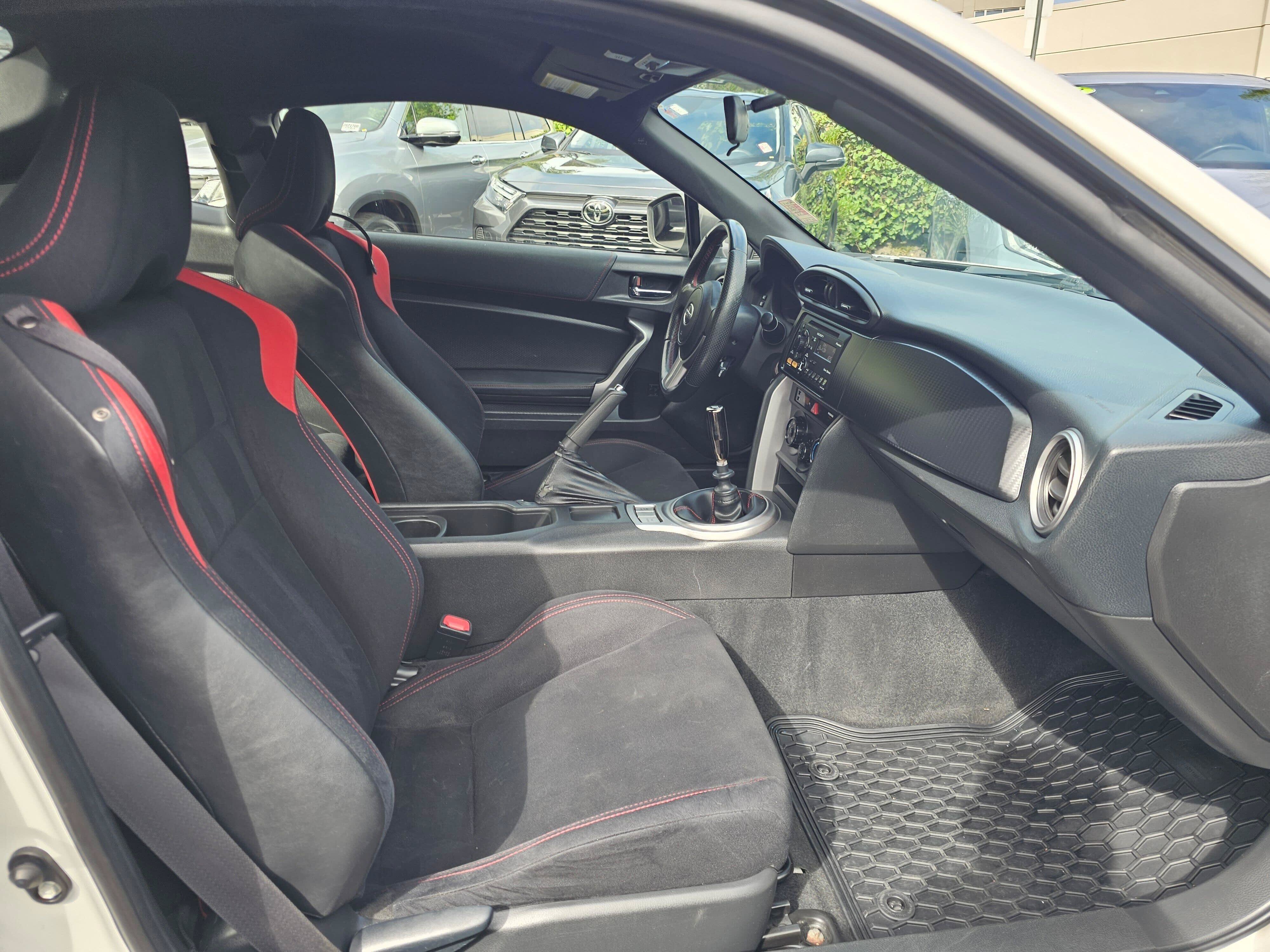 Used 2013 Scion FR-S RWD image 14