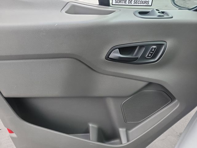 Certified 2024 Ford Transit 350 XLT RWD image 18