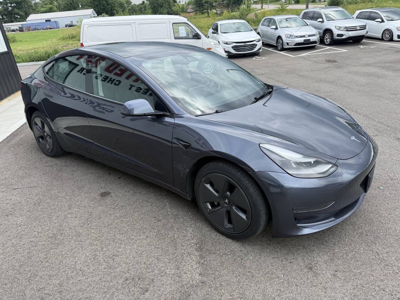 Used 2022 Tesla Model 3 Standard Range RWD image 5